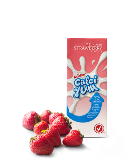 Anchor CalciYum Strawberry Milk 250mL pack