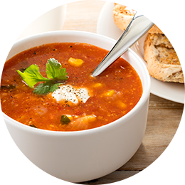 Soupe au maïs et à la tomate