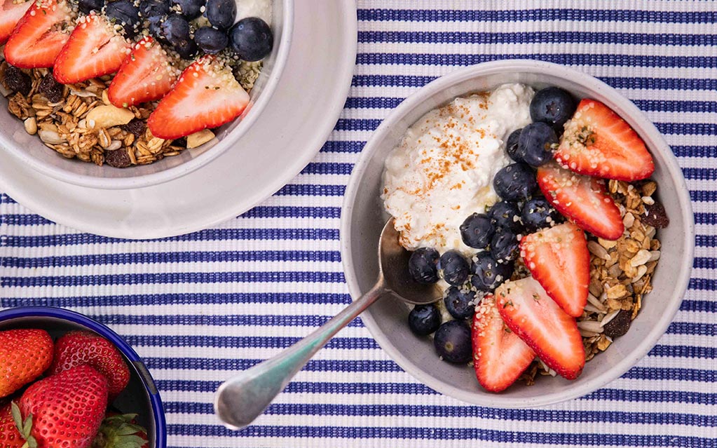 Cottage Cheese Breakfast Bowl 