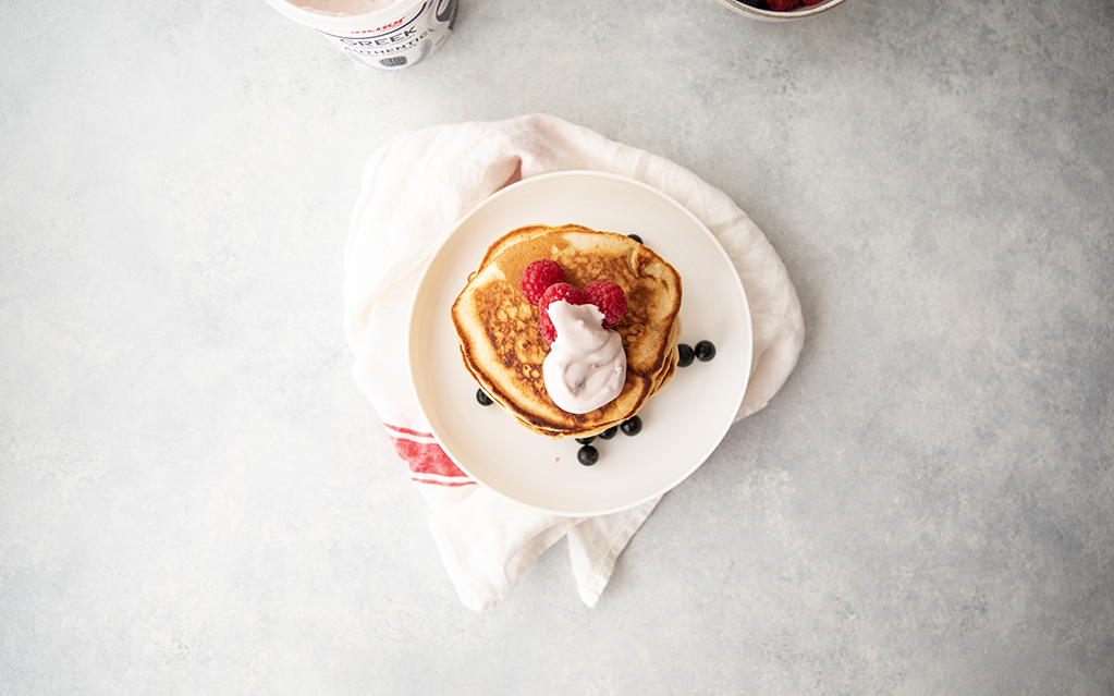 Fluffy Greek Yoghurt Pancakes