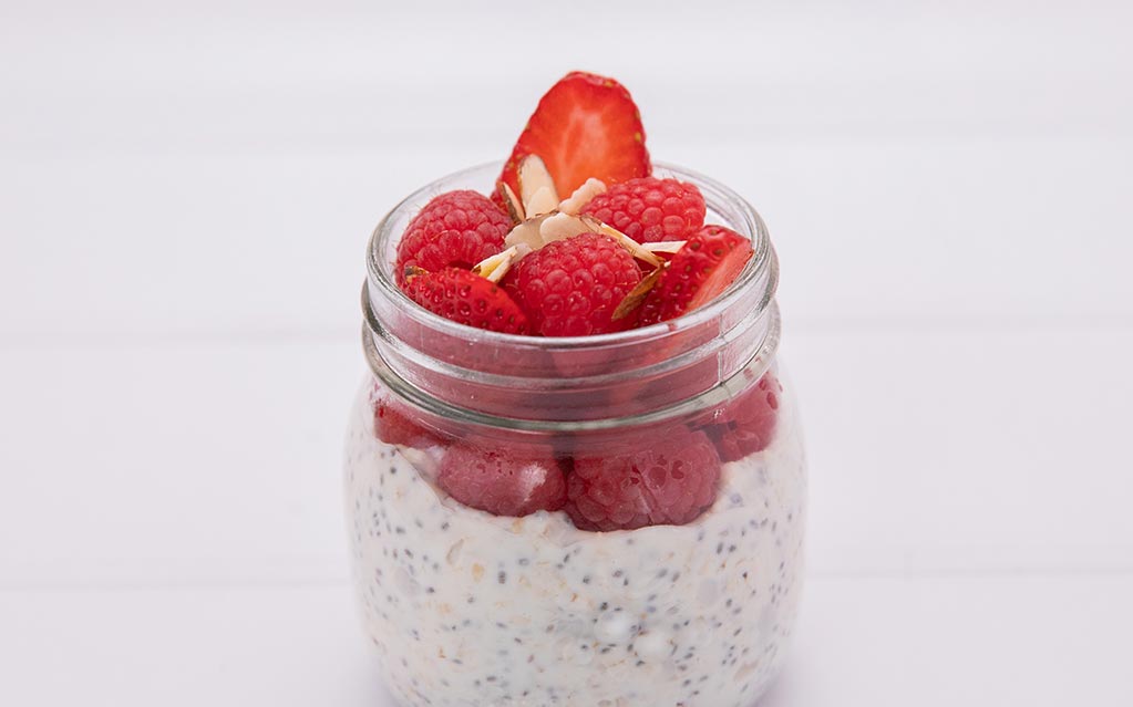 Yoghurt & Chia Pots 