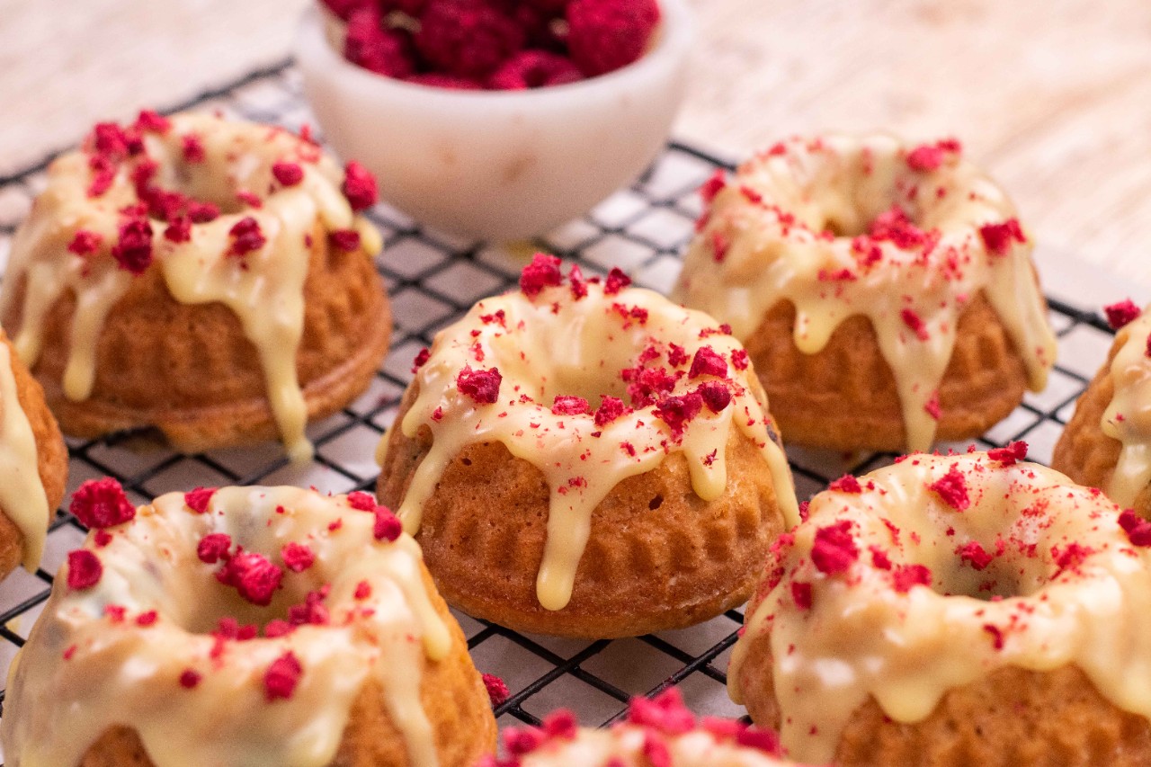 Blueberry Mini Bundt Cakes With White Chocolate Glaze