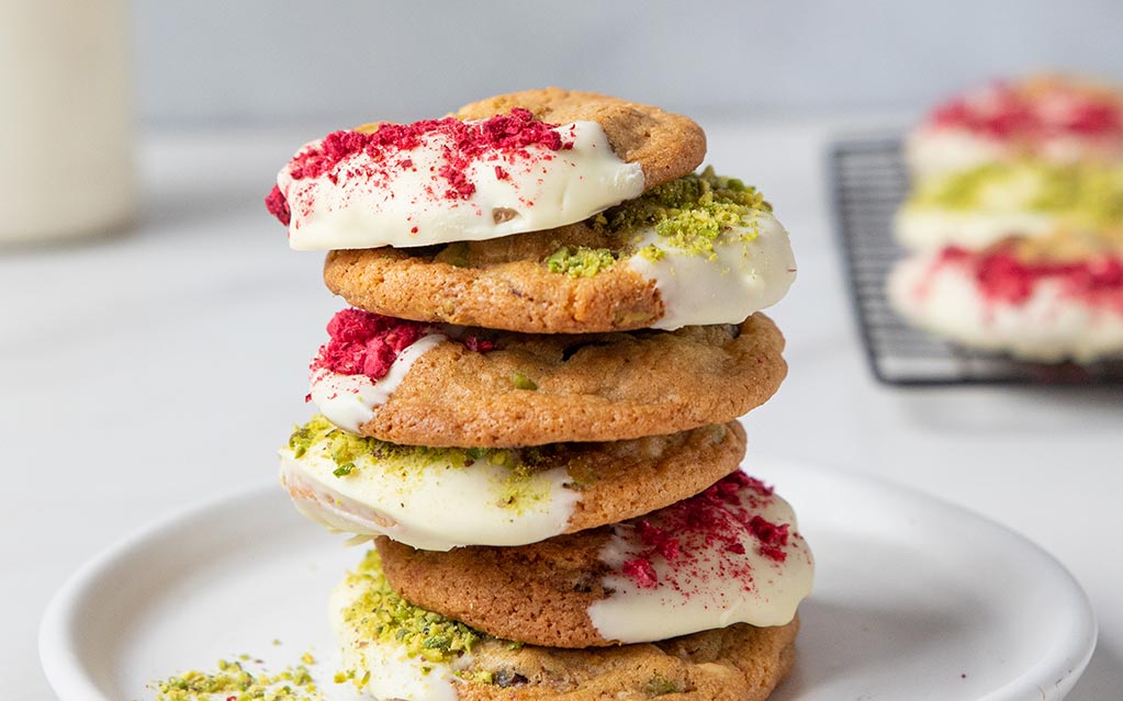 Santa’s Cranberry & Pistachio White Chocolate Cookies 