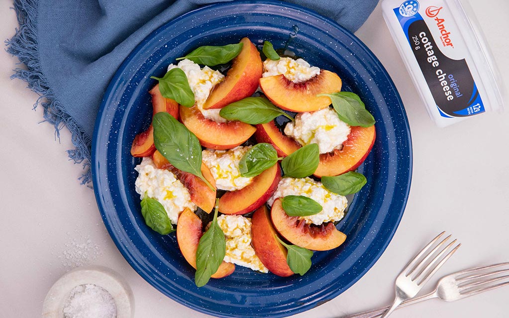 Cottage Cheese, Nectarine & Basil Salad 