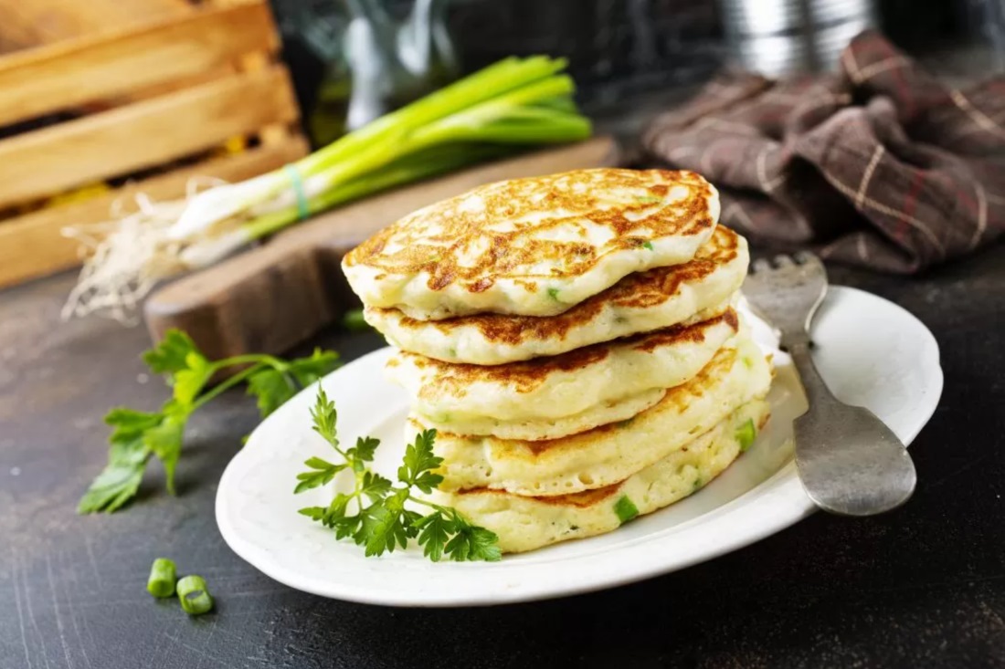 Bacon, Cheddar & Chive Savoury Pancake