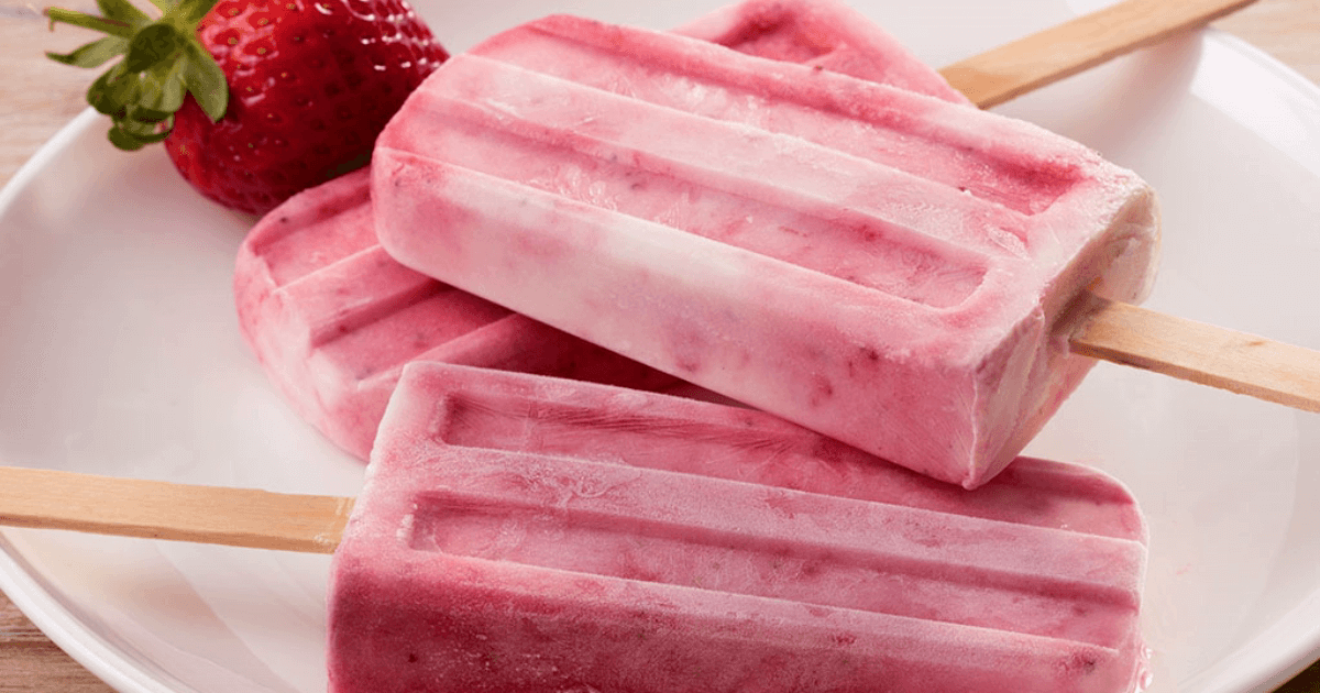 Strawberry and Cream Pops