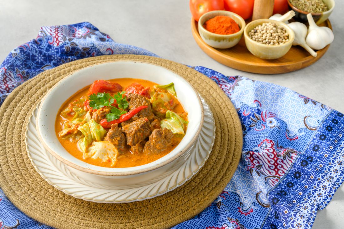 Bò Tongseng Sốt Kem