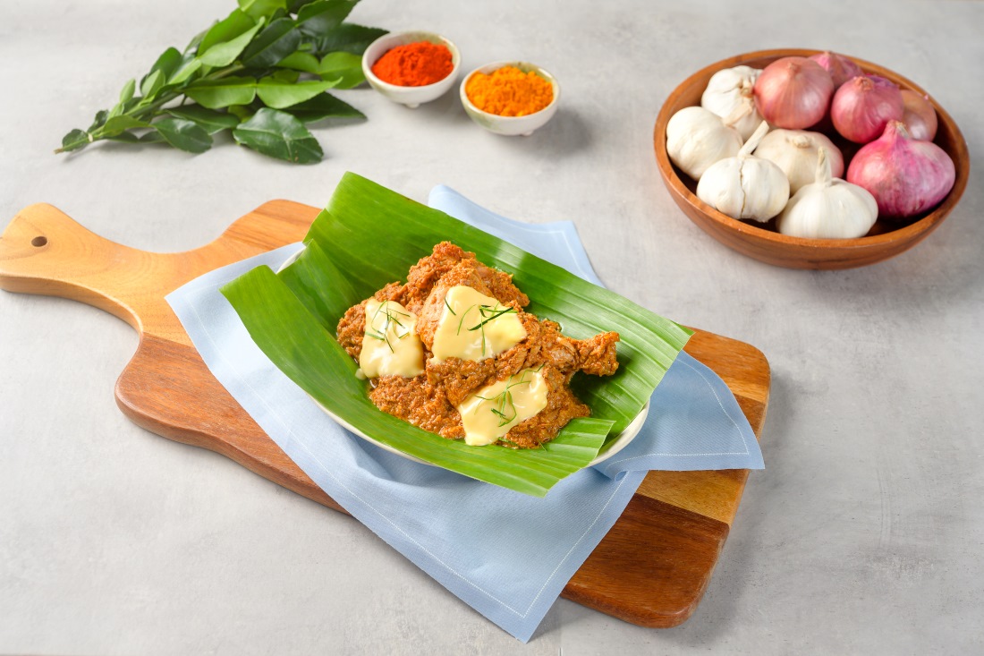 Rendang Chicken with Anchor Cheese